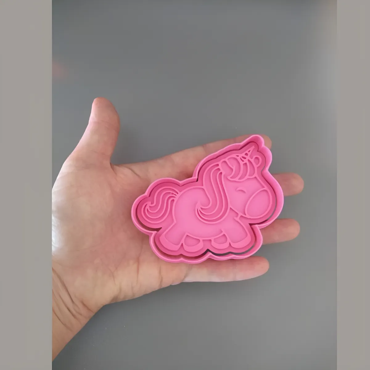 Kit cortante + sello Unicornio Arcoiris Galletitas Masa x6 color según stock